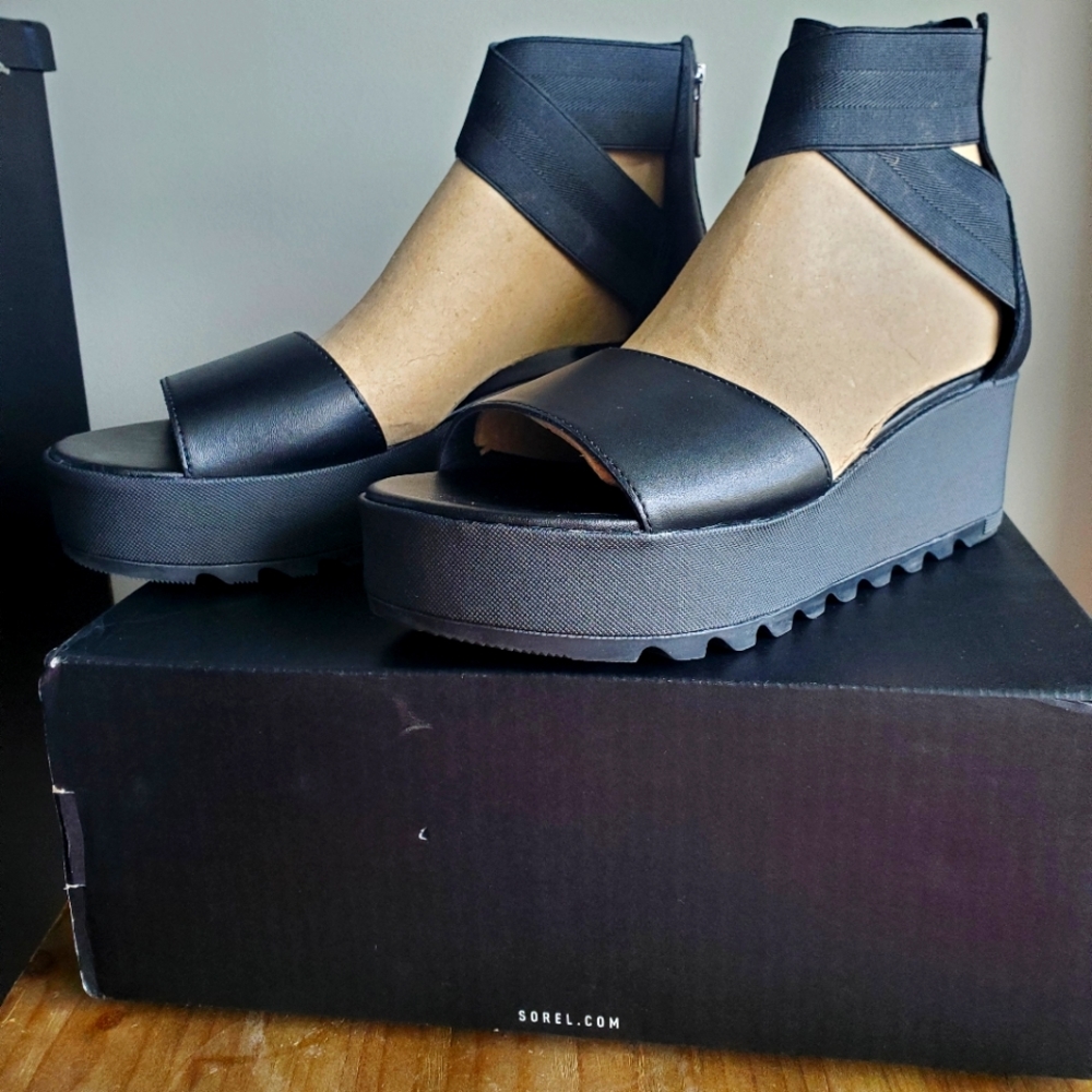 Sorel "Cameron" Flatform Ankle Strap Sandal Womens 8.5